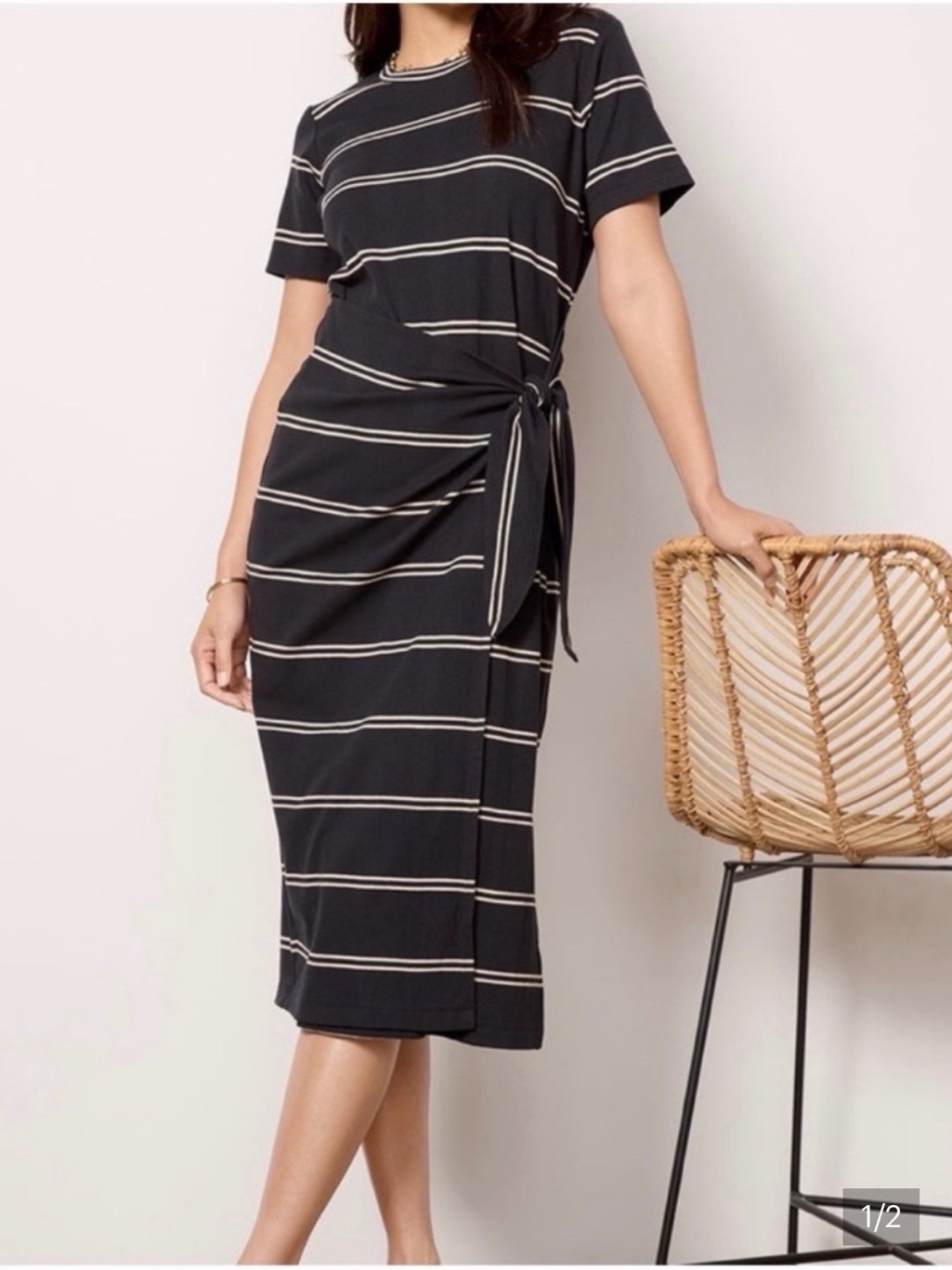 Evereve Black And Cream Striped Side-Tie Detail Midi Dress - Sz Small